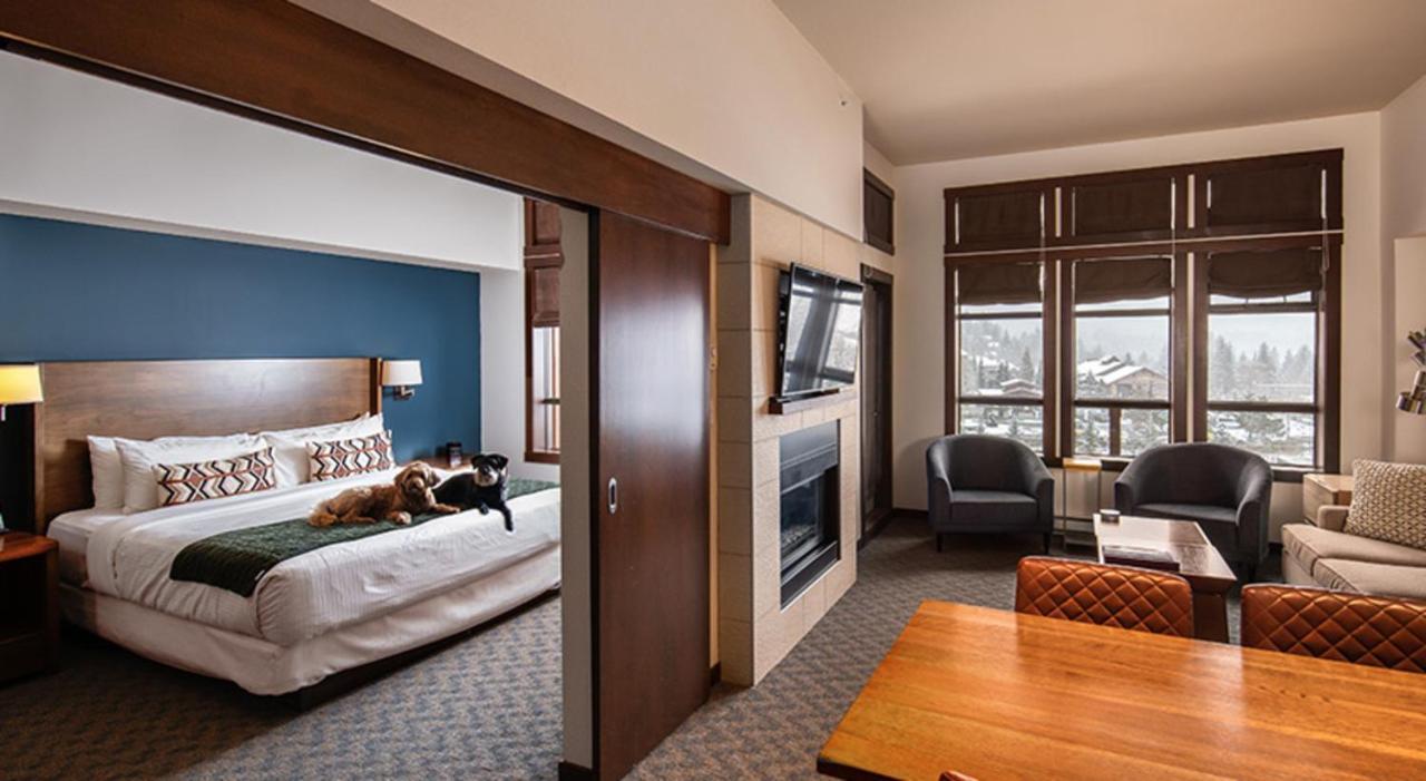 Aparthotel Evolution Whistler Esterno foto