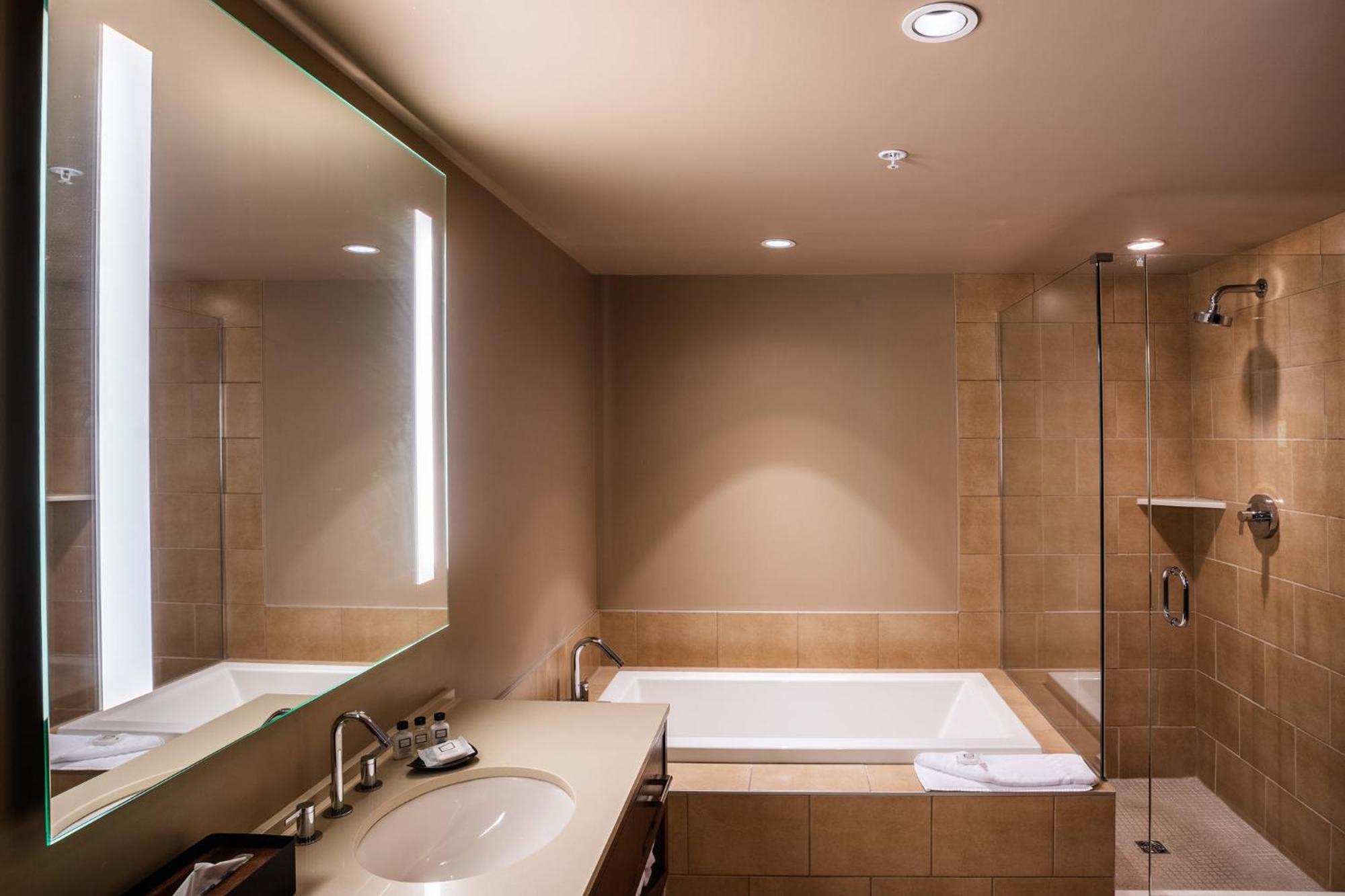 Aparthotel Evolution Whistler Esterno foto