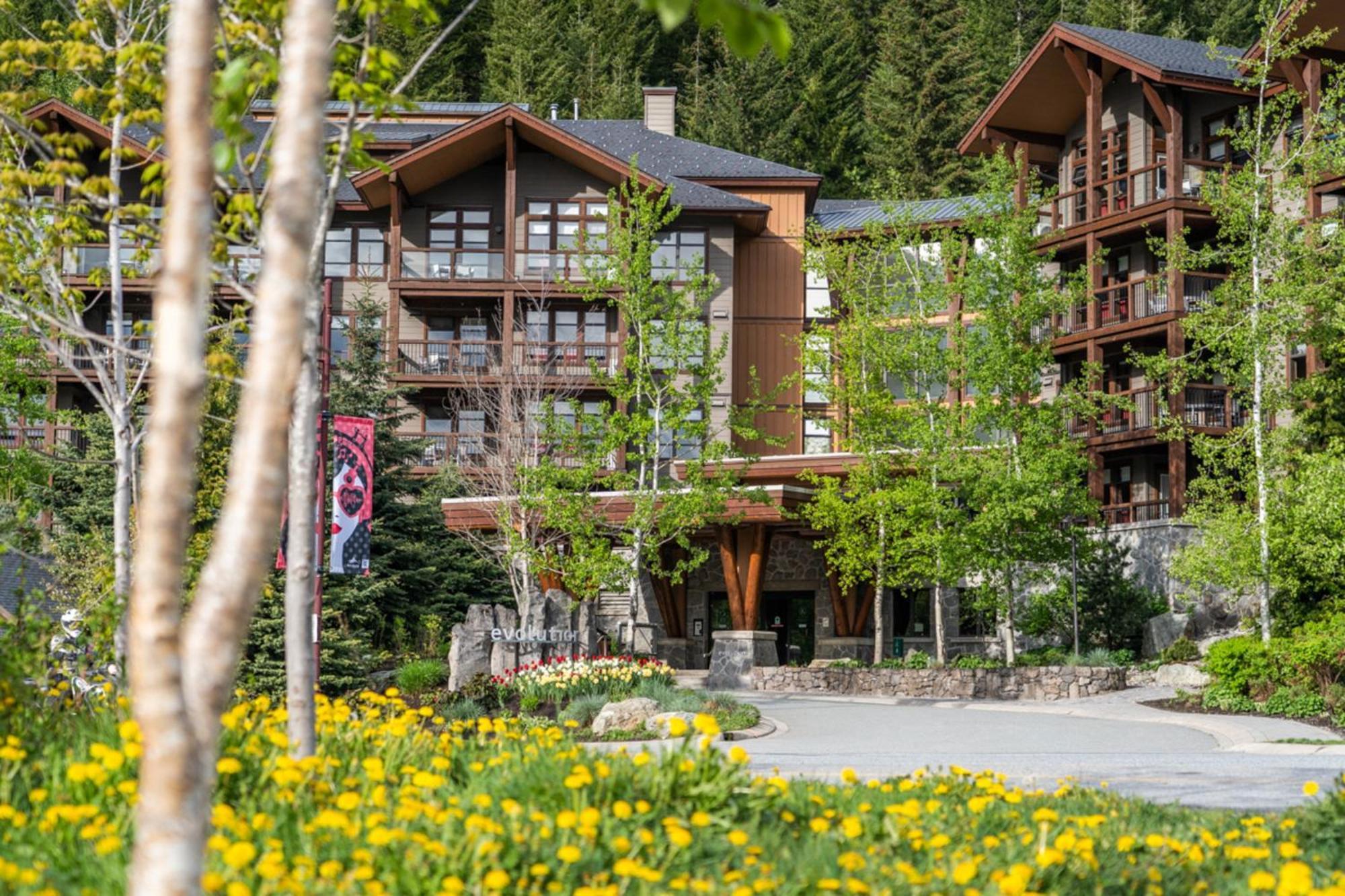 Aparthotel Evolution Whistler Esterno foto
